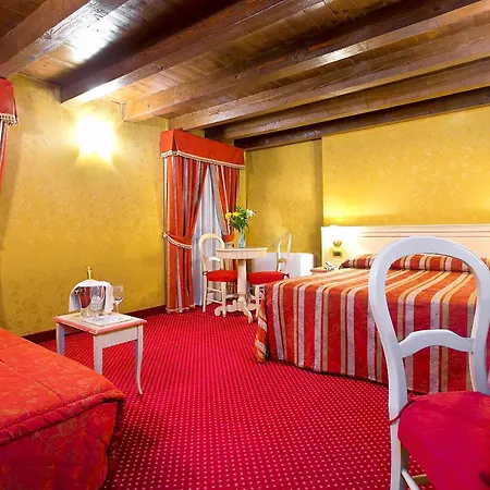 Gasthof Ca' San Polo - Ferretti Collection