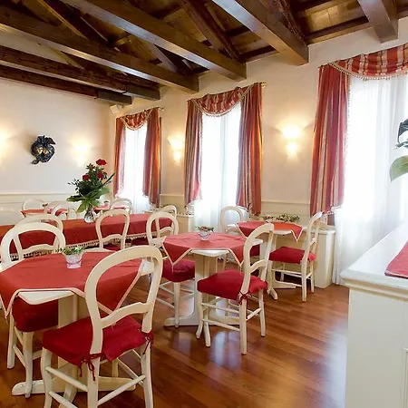 Penzion Ca' San Polo - Ferretti Collection Benátky