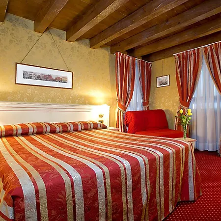 Pensionat Ca' San Polo - Ferretti Collection 3*