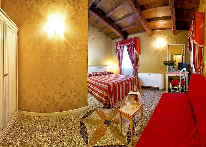 Affittacamere Ca' San Polo - Ferretti Collection 3*