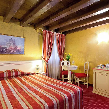 Ca' San Polo - Ferretti Collection 4* Venezia