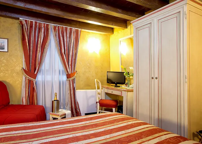 Pensión Ca' San Polo - Ferretti Collection