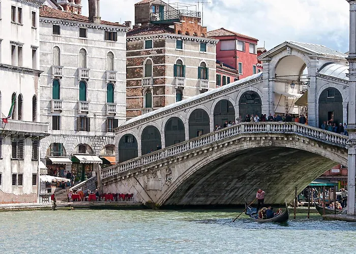 Ca' San Polo - Ferretti Collection Pensión