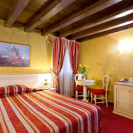 Casa de hóspedes Ca' San Polo 3*
