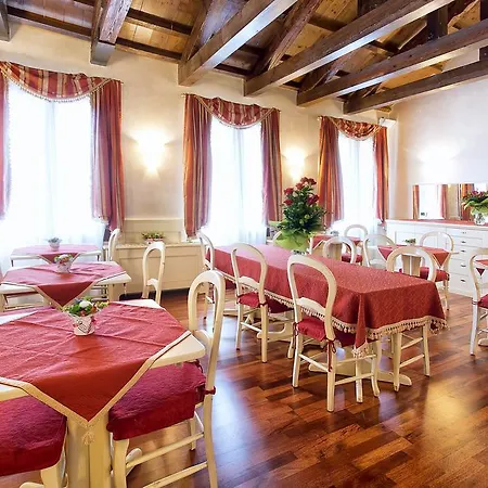 Maison d'hôtes Ca' San Polo - Ferretti Collection 3*